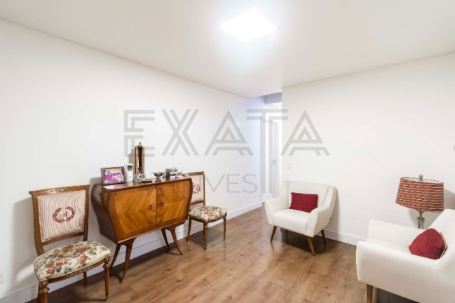 Imagem Casa com 4 Quartos à Venda, 465 m² em Morumbi - São Paulo Imagem Casa com 4 Quartos à Venda, 465 m² em Morumbi - São Paulo