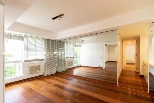 Imagem Apartamento com 3 Quartos à Venda, 413 m² em Leblon - Rio De Janeiro Imagem Apartamento com 3 Quartos à Venda, 413 m² em Leblon - Rio De Janeiro