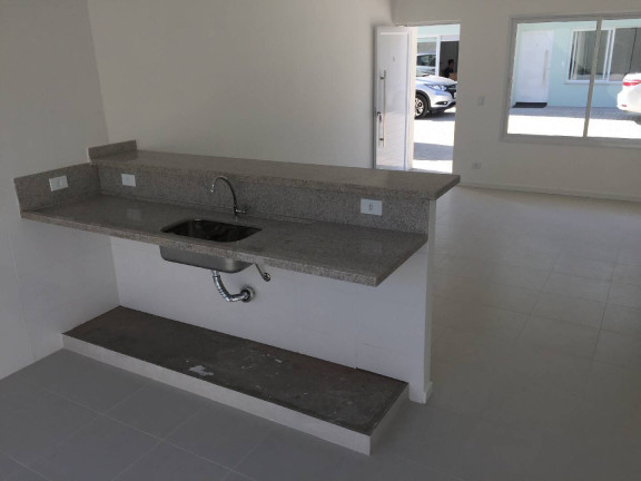 Imagem Sobrado com 3 Quartos à Venda, 106 m² em Massaguaçu - Caraguatatuba Imagem Sobrado com 3 Quartos à Venda, 106 m² em Massaguaçu - Caraguatatuba