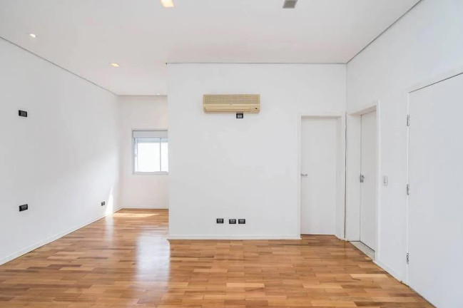 Imagem Casa com 4 Quartos à Venda, 751 m² em Jardim Social - Curitiba Imagem Casa com 4 Quartos à Venda, 751 m² em Jardim Social - Curitiba