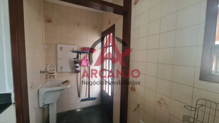 Imagem Sobrado com 3 Quartos para Alugar, 80 m² em Itagua - Ubatuba