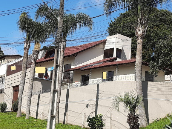 Imagem Casa com 3 Quartos à Venda, 399 m² em Pilarzinho - Curitiba