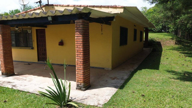 Imagem Casa com 2 Quartos à Venda, 2.910 m² em Loteamento Colinas Verdes - Atibaia Imagem Casa com 2 Quartos à Venda, 2.910 m² em Loteamento Colinas Verdes - Atibaia