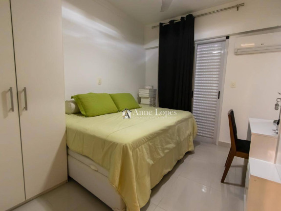 Imagem Apartamento com 2 Quartos à Venda, 130 m² em Gonzaga - Santos Imagem Apartamento com 2 Quartos à Venda, 130 m² em Gonzaga - Santos