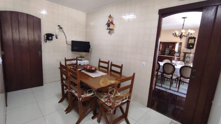 Imagem Casa com 6 Quartos à Venda, 700 m² em Tijuca - Teresópolis Imagem Casa com 6 Quartos à Venda, 700 m² em Tijuca - Teresópolis