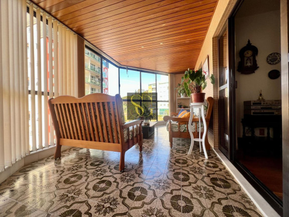 Imagem Apartamento com 4 Quartos à Venda, 257 m² em Agriões - Teresópolis
