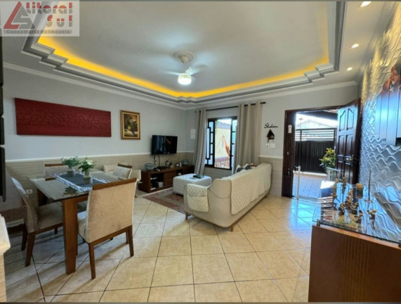 Imagem Casa com 2 Quartos à Venda, 75 m² em Tupi - Praia Grande Imagem Casa com 2 Quartos à Venda, 75 m² em Tupi - Praia Grande
