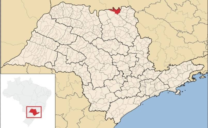 Imagem Casa de Condomínio com 3 Quartos à Venda, 123 m² em Miguelópolis