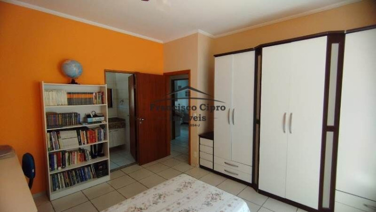 Imagem Casa com 3 Quartos à Venda, 283 m² em Jardim Bela Vista - Guaratinguetá Imagem Casa com 3 Quartos à Venda, 283 m² em Jardim Bela Vista - Guaratinguetá