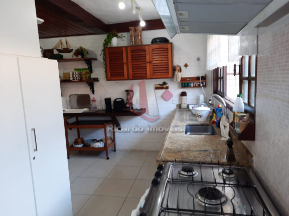 Imagem Casa de Condomínio com 3 Quartos à Venda, 120 m² em Peró - Cabo Frio Imagem Casa de Condomínio com 3 Quartos à Venda, 120 m² em Peró - Cabo Frio