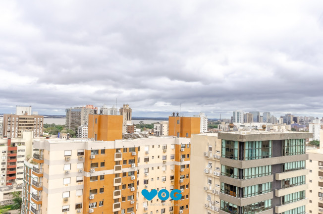 Imagem Imóvel com 2 Quartos à Venda, 86 m² em Menino Deus - Porto Alegre