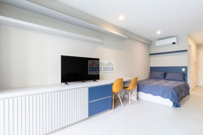 Imagem Apartamento com 1 Quarto à Venda ou Locação, 33 m² Imagem Apartamento com 1 Quarto à Venda ou Locação, 33 m²
