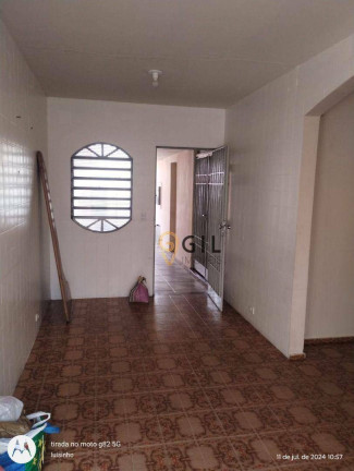 Imagem Casa com 2 Quartos à Venda, 131 m² em Centro - Jacareí Imagem Casa com 2 Quartos à Venda, 131 m² em Centro - Jacareí