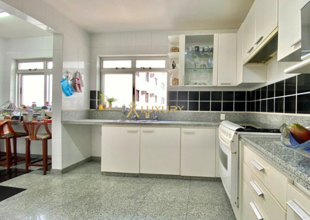 Imagem Imóvel com 4 Quartos à Venda, 130 m² em Santo Agostinho - Belo Horizonte Imagem Imóvel com 4 Quartos à Venda, 130 m² em Santo Agostinho - Belo Horizonte