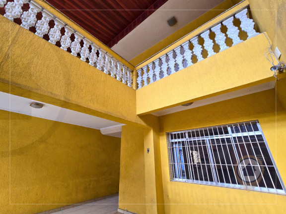 Imagem Casa com 4 Quartos à Venda, 180 m² em Guarulhos Imagem Casa com 4 Quartos à Venda, 180 m² em Guarulhos