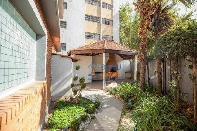 Imagem Sobrado com 11 Quartos à Venda, 412 m² em Lapa - São Paulo Imagem Sobrado com 11 Quartos à Venda, 412 m² em Lapa - São Paulo