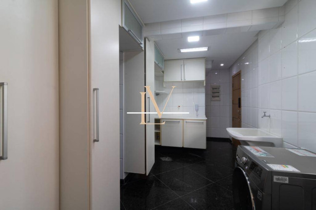 Imagem Apartamento com 4 Quartos à Venda, 250 m² em Canto Do Forte - Praia Grande