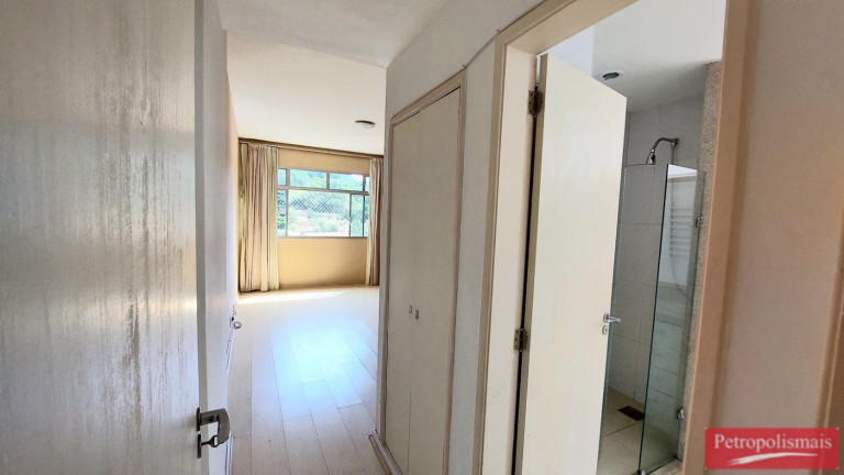 Imagem Apartamento com 3 Quartos à Venda, 2 m² em Centro - Petrópolis Imagem Apartamento com 3 Quartos à Venda, 2 m² em Centro - Petrópolis