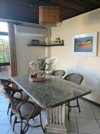 Imagem Casa com 5 Quartos para Temporada, em Canto Grande - Bombinhas Imagem Casa com 5 Quartos para Temporada, em Canto Grande - Bombinhas