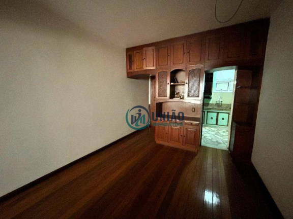 Imagem Apartamento com 3 Quartos à Venda, 135 m² em Icaraí - Niterói