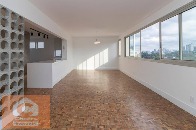Imagem Apartamento com 3 Quartos à Venda, 130 m² em Jardim Europa - São Paulo