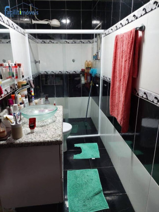 Imagem Casa com 3 Quartos à Venda, 175 m² em Piraporinha - Diadema Imagem Casa com 3 Quartos à Venda, 175 m² em Piraporinha - Diadema