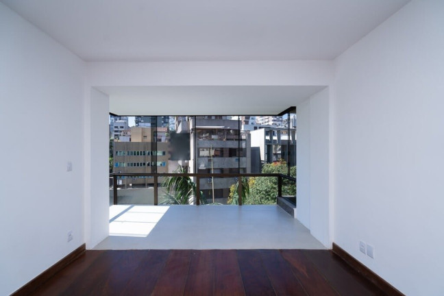 Imagem Apartamento com 3 Quartos à Venda, 244 m² em Auxiliadora - Porto Alegre