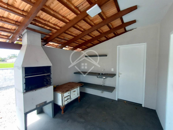 Imagem Casa com 2 Quartos à Venda, 130 m² Imagem Casa com 2 Quartos à Venda, 130 m²