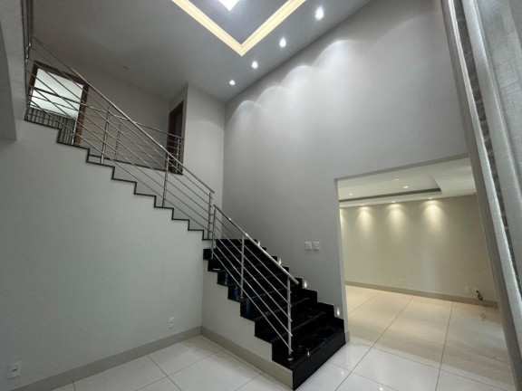 Imagem Sobrado com 3 Quartos para Alugar, 307 m² em Condomínio Do Lago - Goiânia Imagem Sobrado com 3 Quartos para Alugar, 307 m² em Condomínio Do Lago - Goiânia