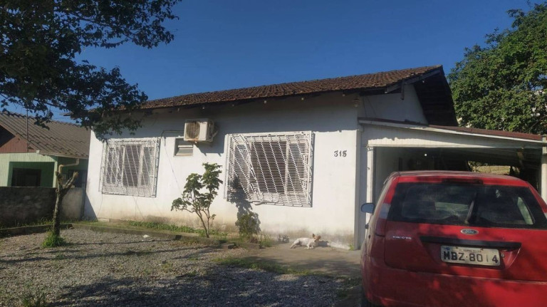 Casa com 2 Quartos à Venda, 75 m² em Barra Velha