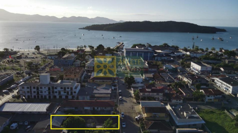 Imagem Casa com 3 Quartos à Venda, 534 m² em Centro - Porto Belo Imagem Casa com 3 Quartos à Venda, 534 m² em Centro - Porto Belo