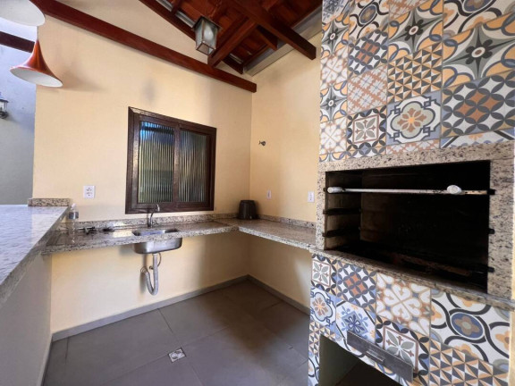 Imagem Casa com 4 Quartos à Venda, 200 m² em Salinas - Balneário Barra Do Sul Imagem Casa com 4 Quartos à Venda, 200 m² em Salinas - Balneário Barra Do Sul