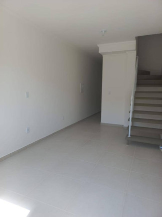Imagem Casa com 2 Quartos à Venda, 89 m² em Nova Cerejeira - Atibaia Imagem Casa com 2 Quartos à Venda, 89 m² em Nova Cerejeira - Atibaia