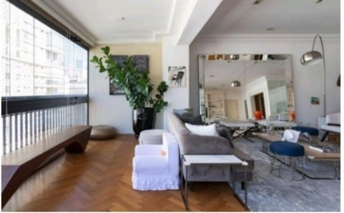 Imagem Imóvel com 4 Quartos à Venda, 208 m² em Itaim Bibi - São Paulo Imagem Imóvel com 4 Quartos à Venda, 208 m² em Itaim Bibi - São Paulo