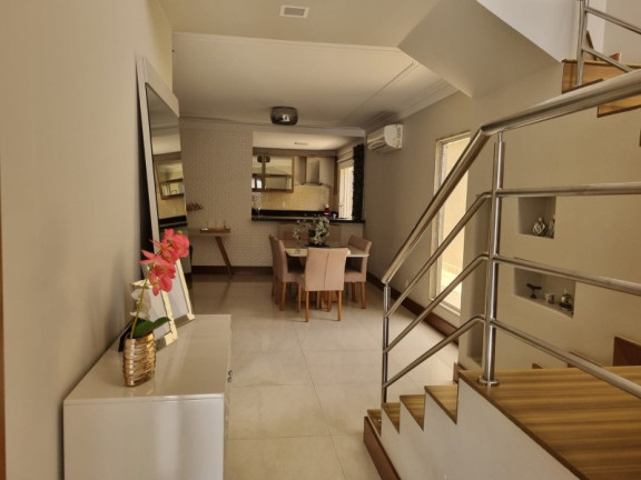 Imagem Casa com 3 Quartos à Venda, 130 m² em Colina De Laranjeiras - Serra