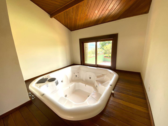 Imagem Chácara com 7 Quartos à Venda, 20.000 m² em Sete Pontes - Bragança Paulista Imagem Chácara com 7 Quartos à Venda, 20.000 m² em Sete Pontes - Bragança Paulista