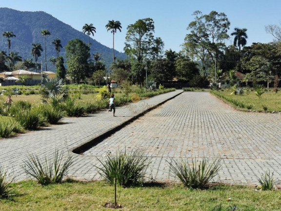 Imagem Terreno à Venda, 360 m² em Cotia - Guapimirim Imagem Terreno à Venda, 360 m² em Cotia - Guapimirim