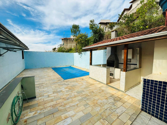 Imagem Casa com 2 Quartos à Venda, 300 m² em Santa Angela - Poços De Caldas