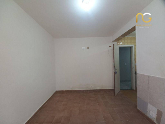 Imagem Kitnet com 1 Quarto à Venda, 18 m² em Vila Assunção - Praia Grande Imagem Kitnet com 1 Quarto à Venda, 18 m² em Vila Assunção - Praia Grande