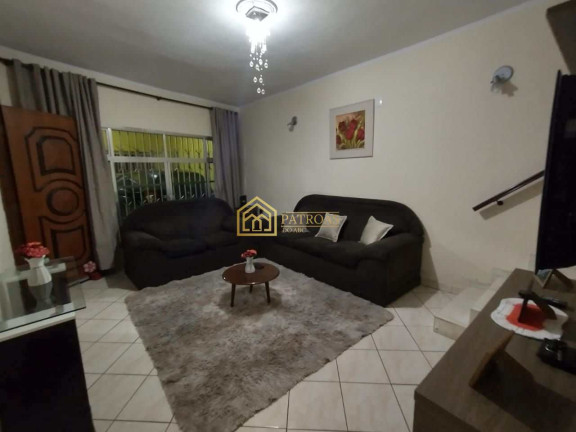 Imagem Casa com 2 Quartos à Venda, 195 m² em Vila Guaraciaba - Santo André Imagem Casa com 2 Quartos à Venda, 195 m² em Vila Guaraciaba - Santo André