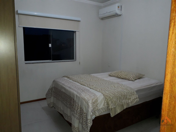 Imagem Apartamento com 2 Quartos à Venda, 76 m²
