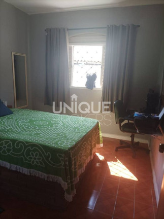 Imagem Casa com 3 Quartos à Venda, 232 m² em Vila Santana I - Jundiaí Imagem Casa com 3 Quartos à Venda, 232 m² em Vila Santana I - Jundiaí