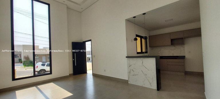Imagem Casa com 3 Quartos à Venda, 105 m² em Village Moutonnée - Salto