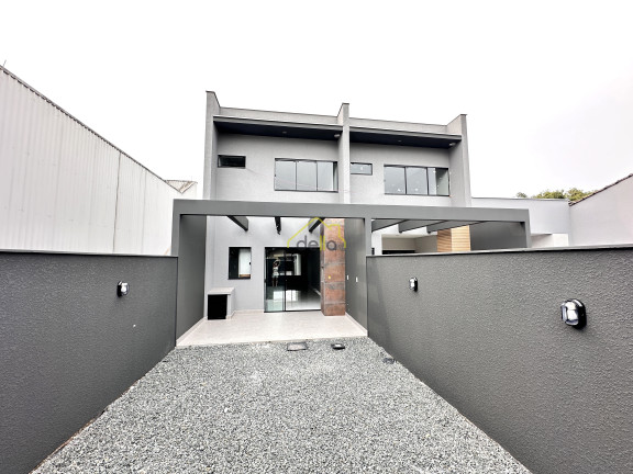 Imagem Casa com 3 Quartos à Venda, 150 m² em Bom Retiro - Joinville Imagem Casa com 3 Quartos à Venda, 150 m² em Bom Retiro - Joinville