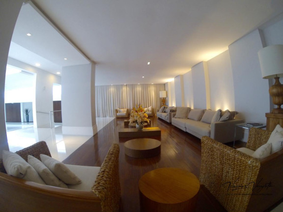 Imagem Apartamento com 3 Quartos à Venda, 214 m² em Centro - Balneário Camboriú Imagem Apartamento com 3 Quartos à Venda, 214 m² em Centro - Balneário Camboriú