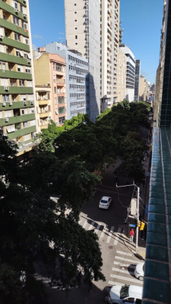 Imagem Apartamento com 3 Quartos à Venda, 91 m² em Centro Histórico - Porto Alegre Imagem Apartamento com 3 Quartos à Venda, 91 m² em Centro Histórico - Porto Alegre