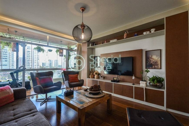 Imagem Apartamento com 4 Quartos à Venda, 300 m² em Moema Pássaros - São Paulo