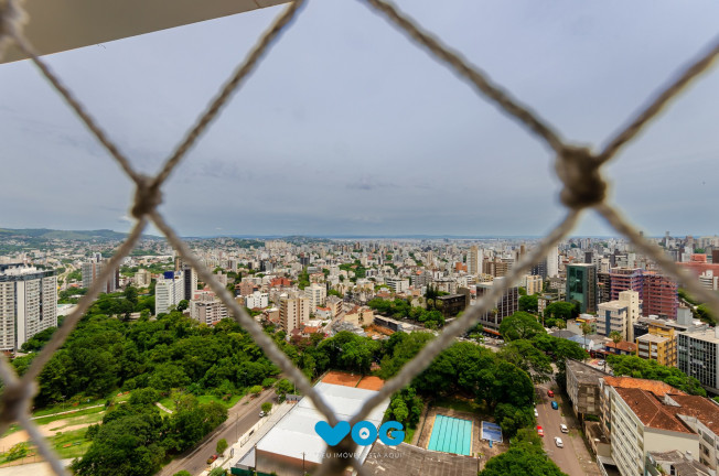 Imagem Imóvel com 1 Quarto à Venda, 45 m² em Petrópolis - Porto Alegre