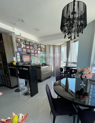 Imagem Apartamento com 3 Quartos à Venda, 136 m² em Centro - Balneário Camboriú