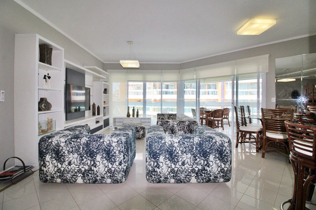 Imagem Imóvel com 4 Quartos à Venda, 153 m² em Riviera - Bertioga Imagem Imóvel com 4 Quartos à Venda, 153 m² em Riviera - Bertioga